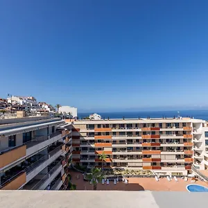 rooftop-suite-balcon-de-los-gigantes.tenerifehoteles.net/
